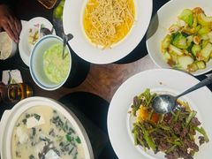 -许爷家·生态湖鲜(徐汇日月光店)