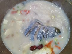 -泸沽肴(泸沽湖大洛水村农村信用社旁店)