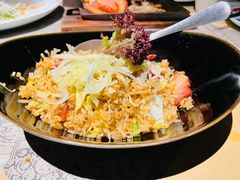 -穹六人间 people 6(岳阳路店)
