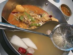 -左庭右院鲜牛肉火锅(金山万达店)