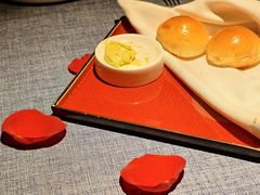 -弦月窗LUNETTE BY AMANDA(复兴路店)