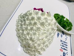 特色菠萝色拉-粤味馆(黄河路店)