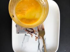 -UNI UNI(环亚凯瑟琳店)