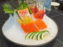 -鼎泰亨·海鲜牛肉餐厅(滨江店)