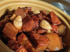 红烧土猪肉-鄱阳湖·江西小炒·瓦罐煨汤(五道口店)