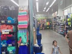 -迪卡侬(金龙湖店)