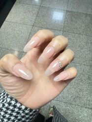 -尤米一站式美甲美睫