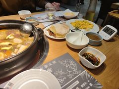 -一朵菌·野生菌探索家火锅(南亚店)
