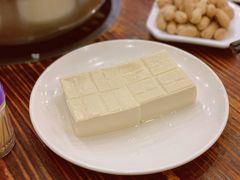 白豆腐-正能量脆肉鲩火锅