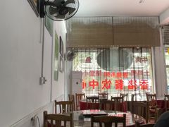 -香猪美食(中心店)