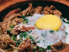 窝蛋牛肉煲仔饭-红星光发煲仔饭(大石街店)