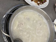 -郑猛记石岐鸽主题餐厅(长江店)
