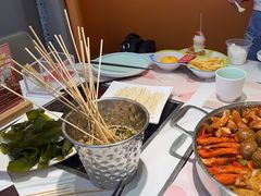 -黄记煌三汁焖锅(新佳丽江汉路店)