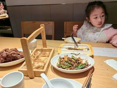 -关东小磨东北菜(上海长风大悦城店)