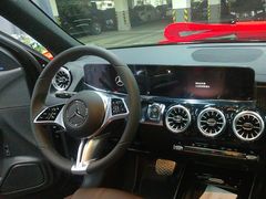 -上海星瀚奔驰4S店(红柳路店)