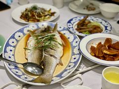 清蒸鲻鱼-西湖春天•老字号杭州菜(百汇店)