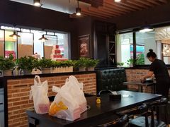 大堂-the frypan韩国炸鸡啤酒(五路居店)