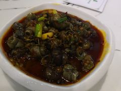 -凤凰路何眼镜香辣蟹(花果园店)