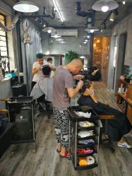-A  Hair Salon