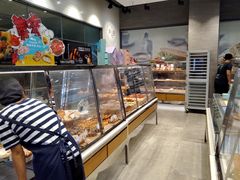 面包甜点陈列柜-巴黎贝甜(熙悦汇店)