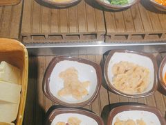 -牛YO寿喜烧·铁板烧和牛火锅自助(市府恒隆店)
