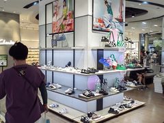 -万达广场(龙湖店)
