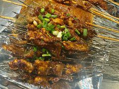 -北门胜利牛肉串·铁签酱爆烤肉