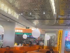 -黄记煌三汁焖锅(新佳丽江汉路店)