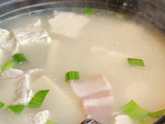 -荷塘秋月·本帮江浙菜(国权路店)