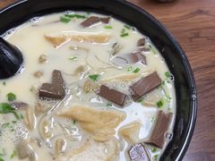 -津津老鸭粉丝馆(正东路店)