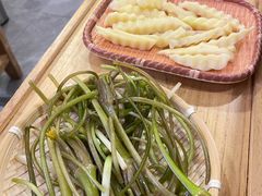 水性杨花-阿婆情腊排骨火锅·野生菌季(古城旗舰店)