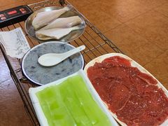 -重庆三峡火锅城(梅林店)