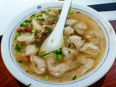 -汪一挑馄饨(老街店)