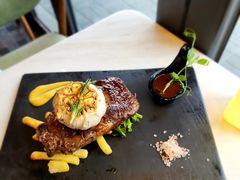 紐西蘭牛肉眼扒配紅酒汁-万泰丰(万兆丰中心店)