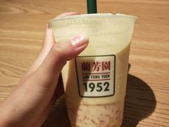 -兰芳园丝袜奶茶