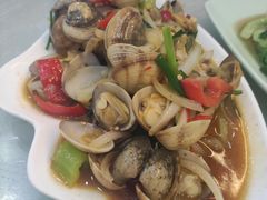 -覃记海鲜美食餐厅