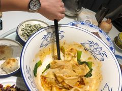 比脸还大的油泼面-宁夏国强手抓羊肉·清真菜(未央路凤三店)