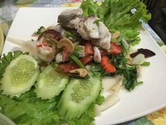 -Jungle Kitchen