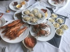 -东方红海鲜百汇(国际大厦店)