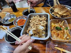 -阿姨小肉摊(同济西苑店)