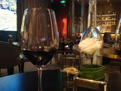 -wineapp葡萄酒餐吧(外滩金融中心店)
