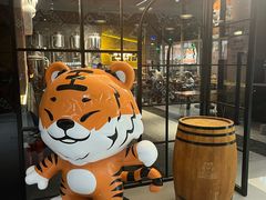 -HUZI虎滋精酿餐吧(京西大悦城店)