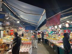 -油麻地果栏