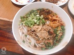 -矮子粉店1985·长沙米粉(湘春路店)