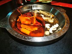 -大龙辣火锅·龙虾·烧烤(湖滨新天地店)