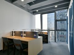 -万达广场(龙湖店)