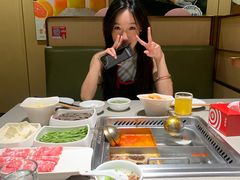 -海底捞火锅(宝龙广场夜宵主题店)
