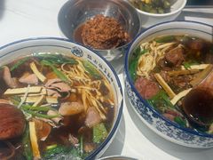 -镇南锅盖面馆(解放路店)