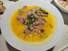 -侬佳蒸菜馆(听潮店)