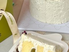-小苍兰风铃草蛋糕甜品(沈阳店)